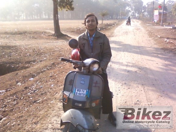 2002 Bajaj Legend photo